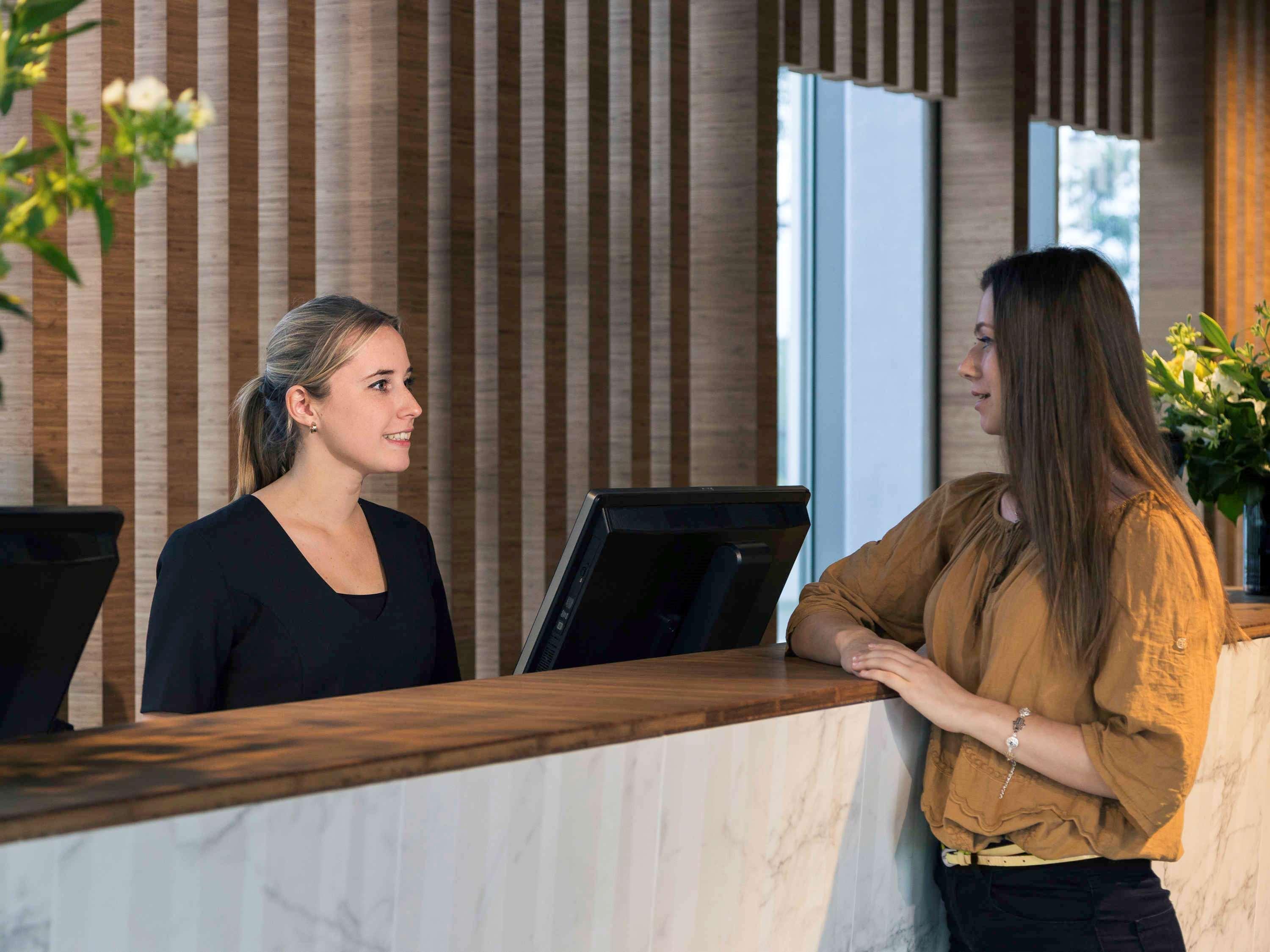 Mercure Amsterdam Sloterdijk Station Hotel Ngoại thất bức ảnh